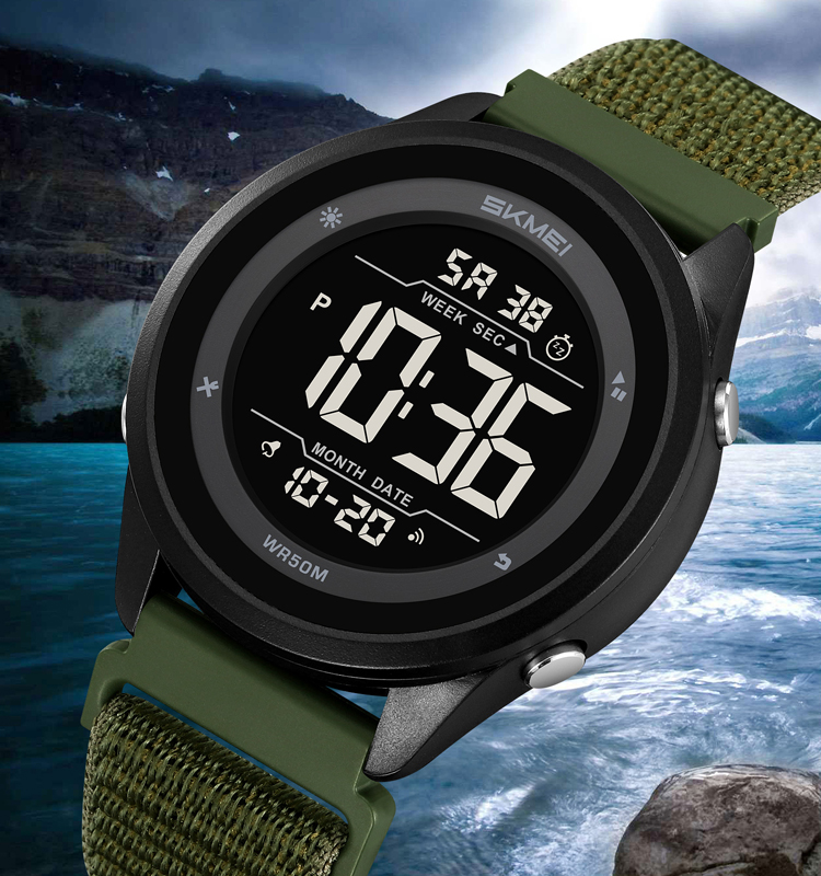 SKMEI 2498 Digital Sports Watch Wear-Resistant and Waterproof Featuring Outdoor Electronic Display and Plastic Case
